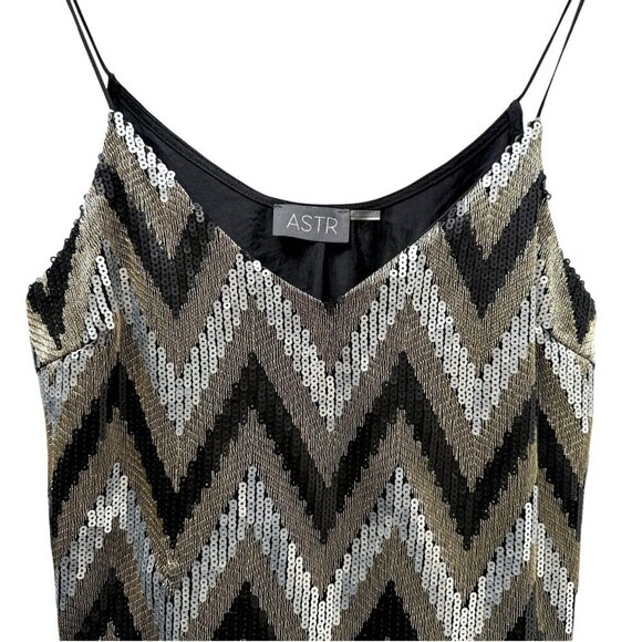 ASTR Sequin Top Medium Camisole Gold Black Silver Sleeveless Cami Zigzag Tank - Picture 4 of 10